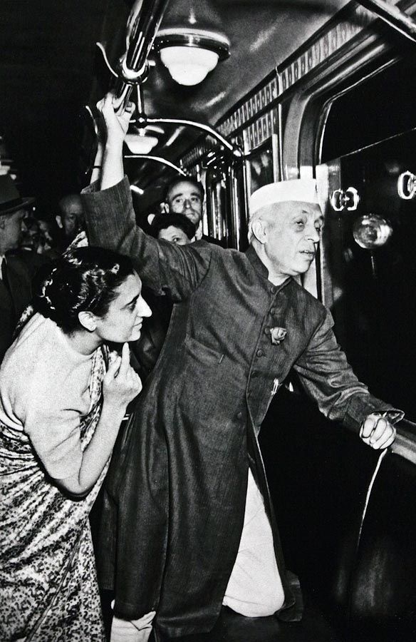 Het bezoek van Jawaharlal Nehru in 1955 - dat verschillende Sovjetrepublieken omvatte - was een geopolitiek keerpunt in de betrekkingen tussen Moskou en New Delhi.