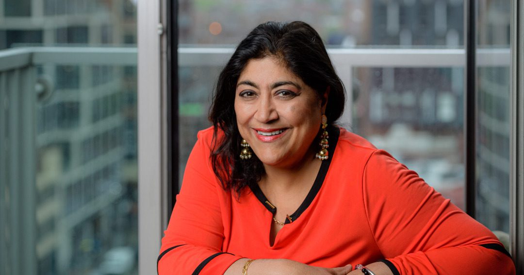 Gurinder Chadha: ผู้สร้างภาพยนตร์ที่ได้รับการเสนอชื่อเข้าชิงรางวัล BAFTA ซึ่งแกะสลักโพรงในตะวันตก