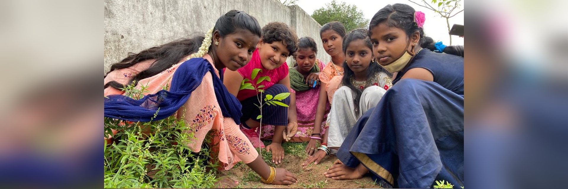 Prasiddhi Singh: O ambientalista de nove anos que nutriu 19 florestas frutíferas
