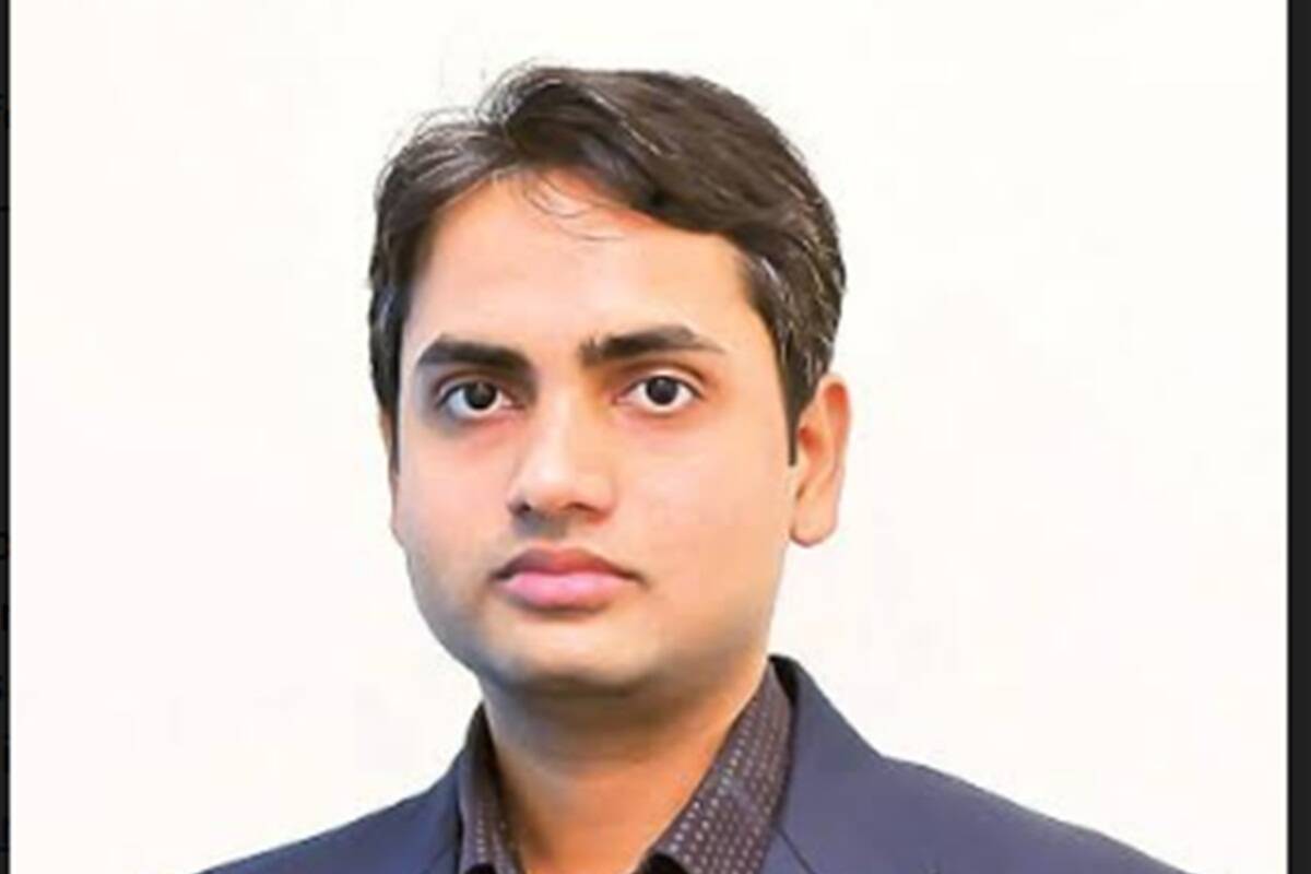 Nitish Singh and Aditya Kedlaya | Astrogate