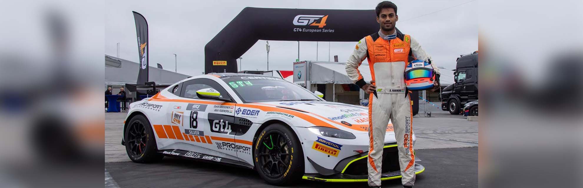 Do kart ao GT4 European Series: o piloto indiano Akhil Rabindra está dirigindo para a glória