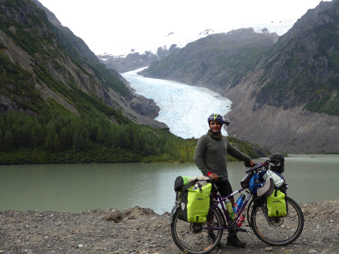 Ciclista | Dhruv Bogra | índio global