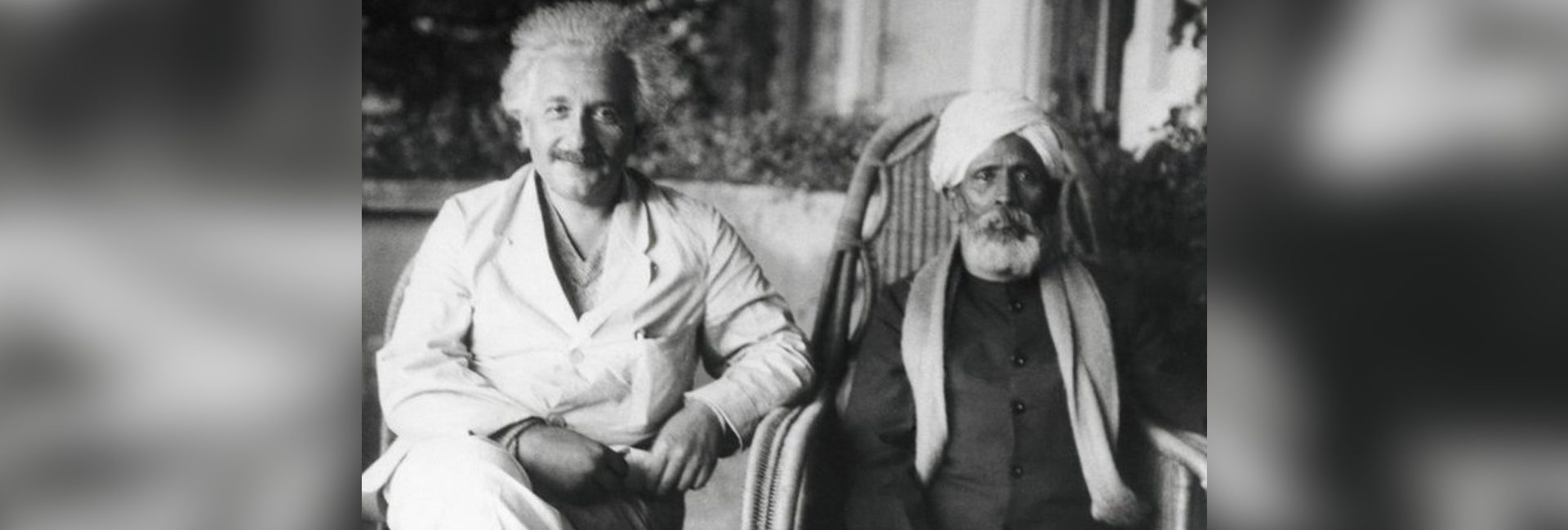  Professor Dhondo Keshav Karve 