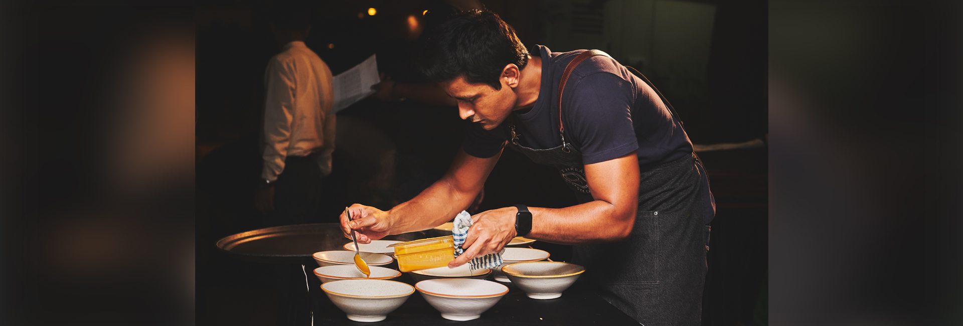 戛纳之王：厨师 Manu Chandra 在顶级电影节上大放异彩