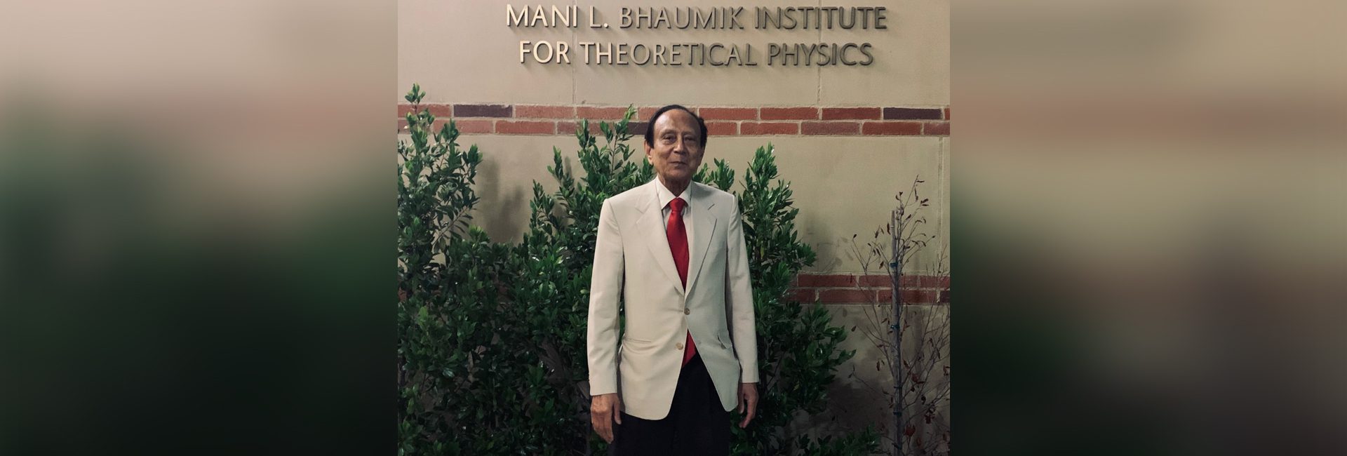 Mani L.Bhaumik