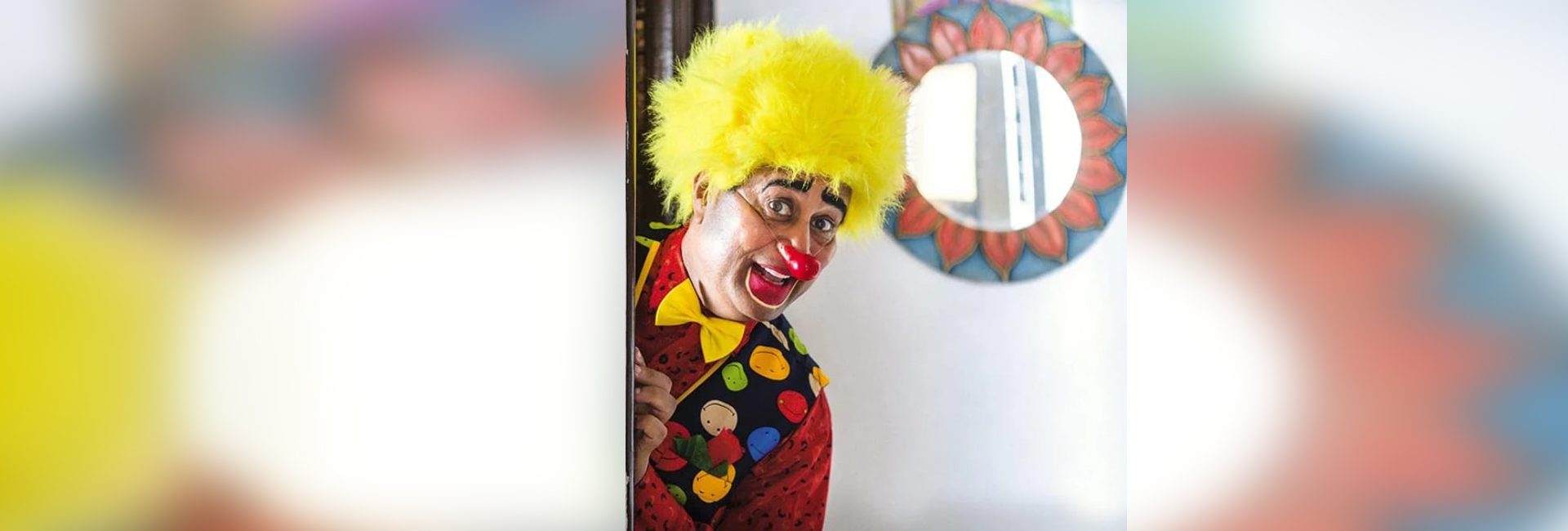 Come Pravin Tulpule, l'ex ufficiale di marina, è diventato un clown medico