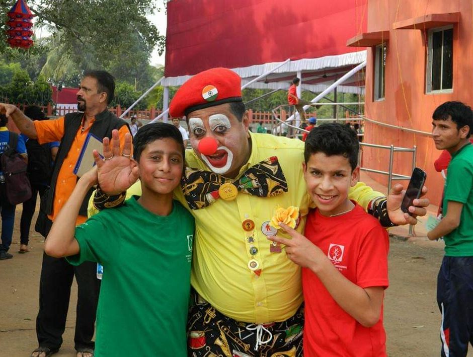 Pravin Tulpule | Medical Clown | Global Indian 