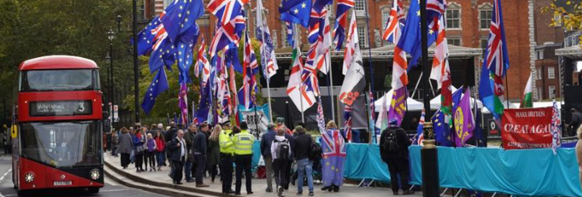 Shortfall of 330,000 workers in UK due to Brexit, say thinktanks