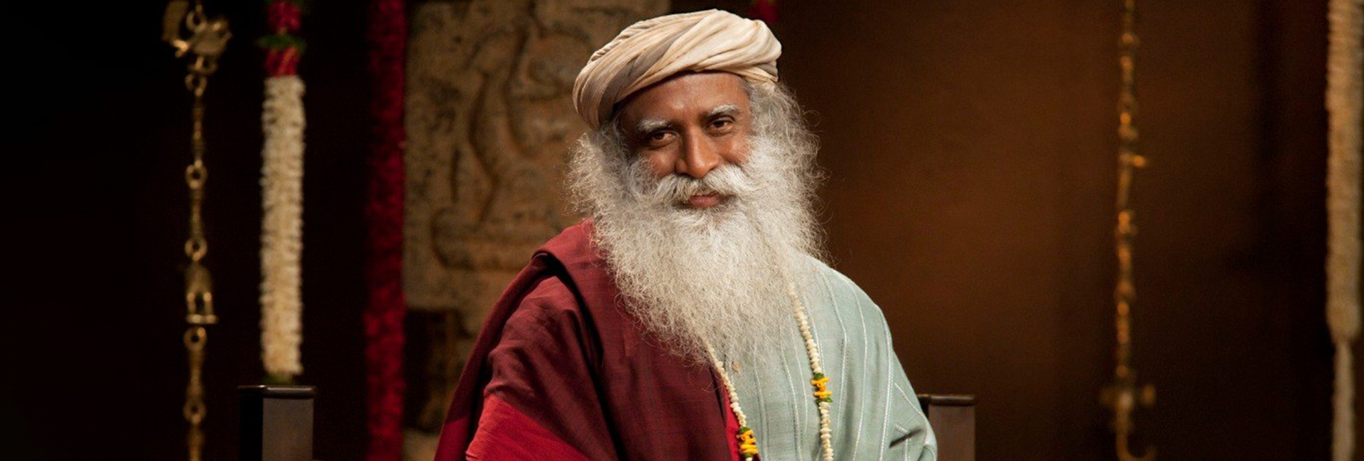 Indian mystic Sadhguru talks about the benefits of yoga for a healthy body. He speaks about the energy body and its role in maintaining physical and psychological health.