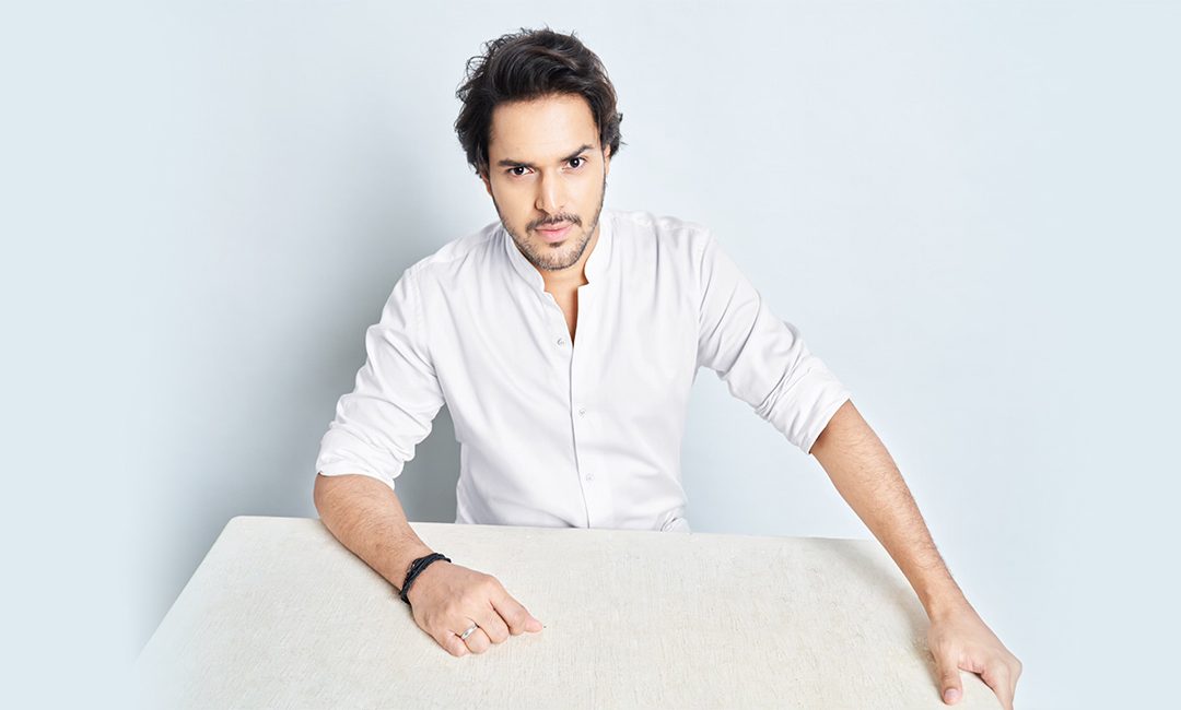 Aspirante a actor a empresario, Samarth Bajaj cree en la diversificación