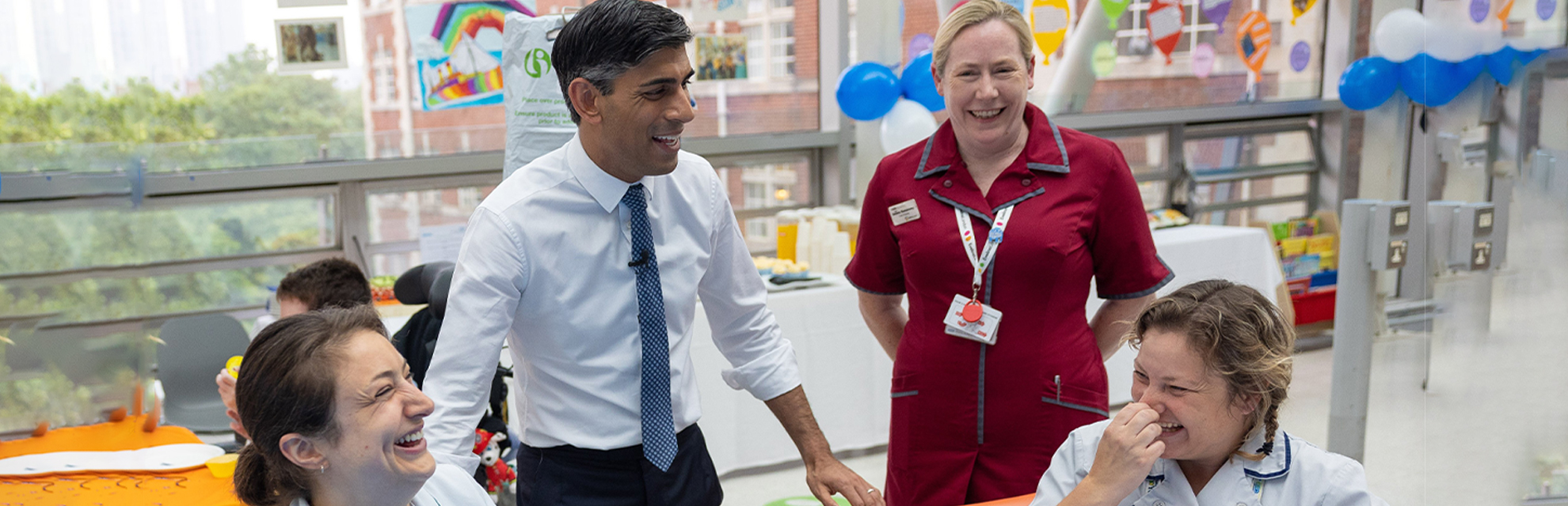 Recognising their efforts in handling the COVID pandemic, UK Prime Minister Rishi Sunak spent time with National Health Service (NHS) staff. He dropped by a children’s hospital to personally thank NHS staff for the work they do.