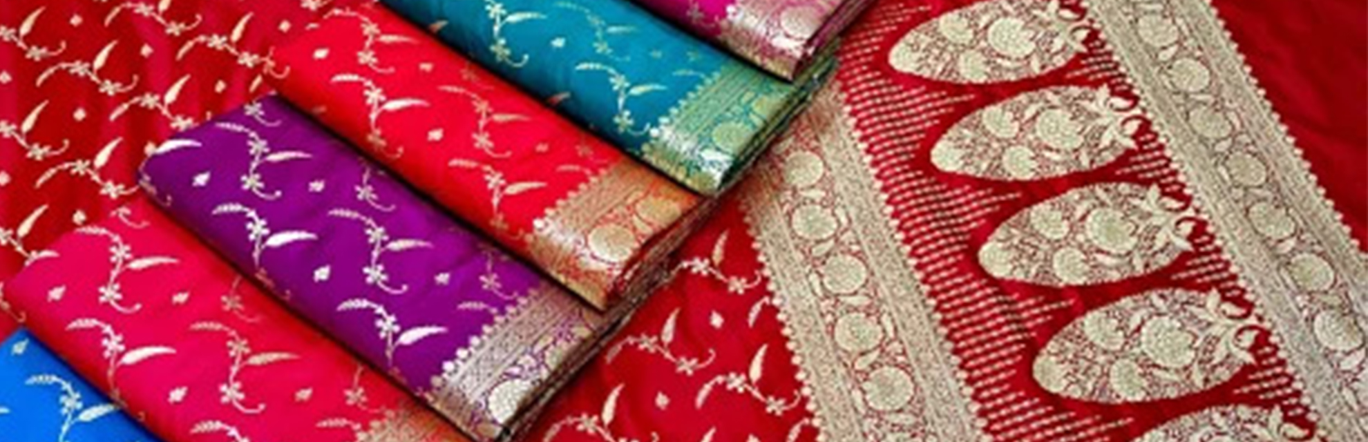 Meet the sari weavers keeping a 16th century craft alive