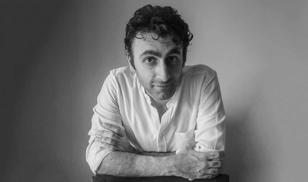 Meet the uproariously funny Zervaan Bunshah, whose reels are a laugh fest on topics ranging from Parsis to Mumbai stereotypes and more
