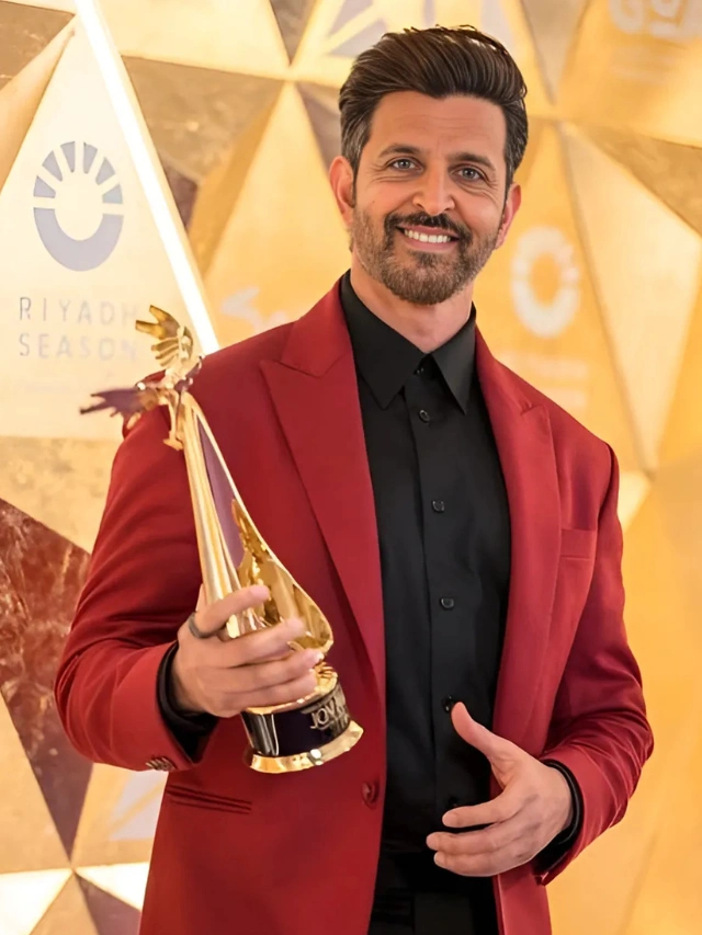 Hrithik Roshan receives Global Achievement Award at Joy Awards 2025, Riyadh, alongside Hollywood legends Morgan Freeman & Matthew McConaughey