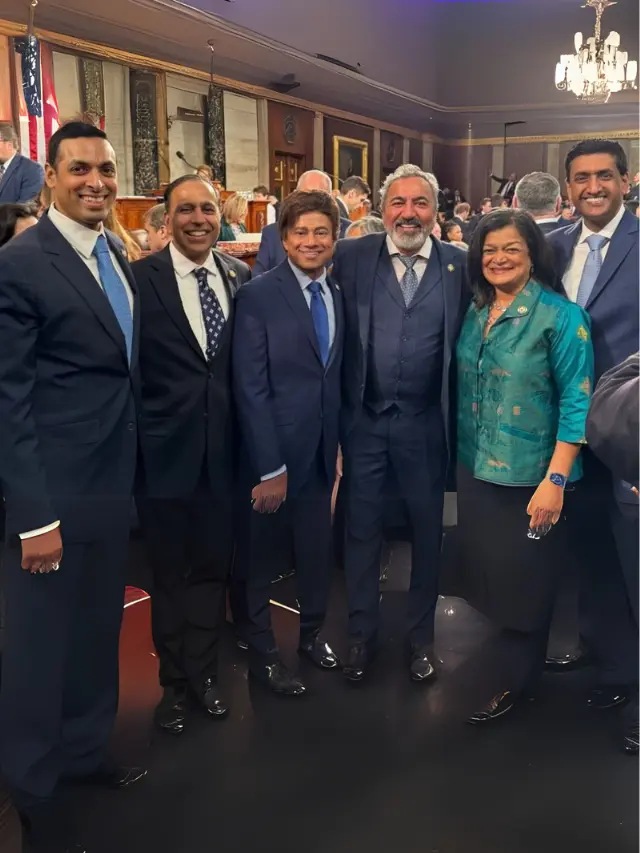Six Indian Americans Sworn into US House of Representatives