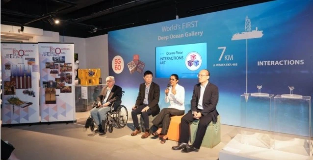 From left to right: Goi Kim Kok,Sim Guan Teo from NuStar Technologies; Lakshmi Mohanbabu; Prof Lai Chang Quan from NTU