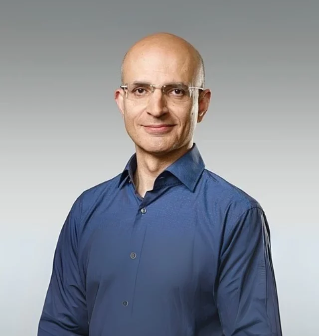 iPhone maker Apple has elevated Indian-origin Sabih Khan to chief operating officer.