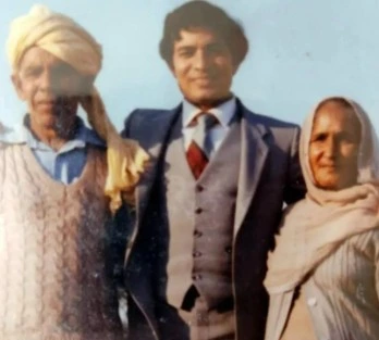 Jay Chaudhry with his parents