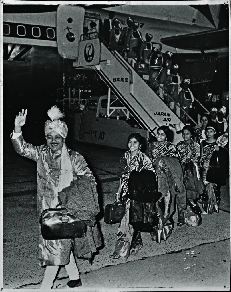 PC Sorcar during after landing for one of the shows abroad