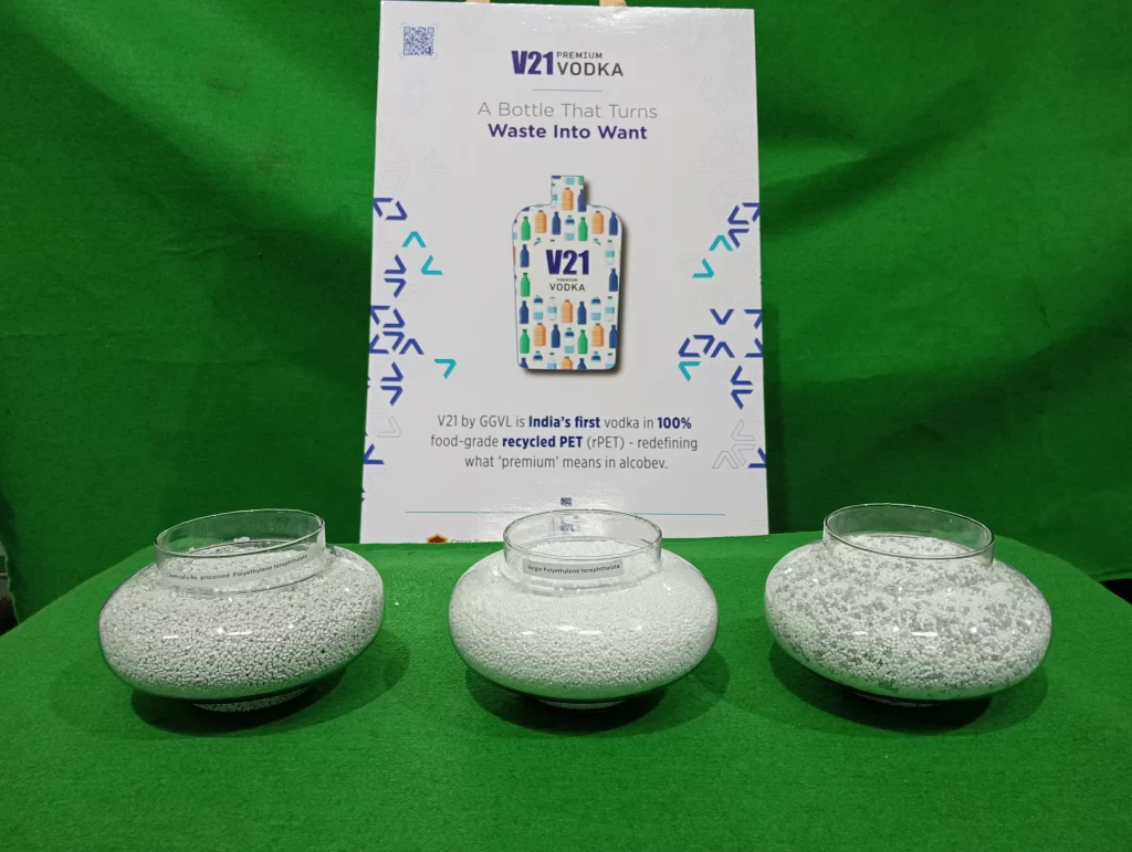 GGVL_L to R_100 percent rPET, 100 percent virgin PET, 30 percent rPET