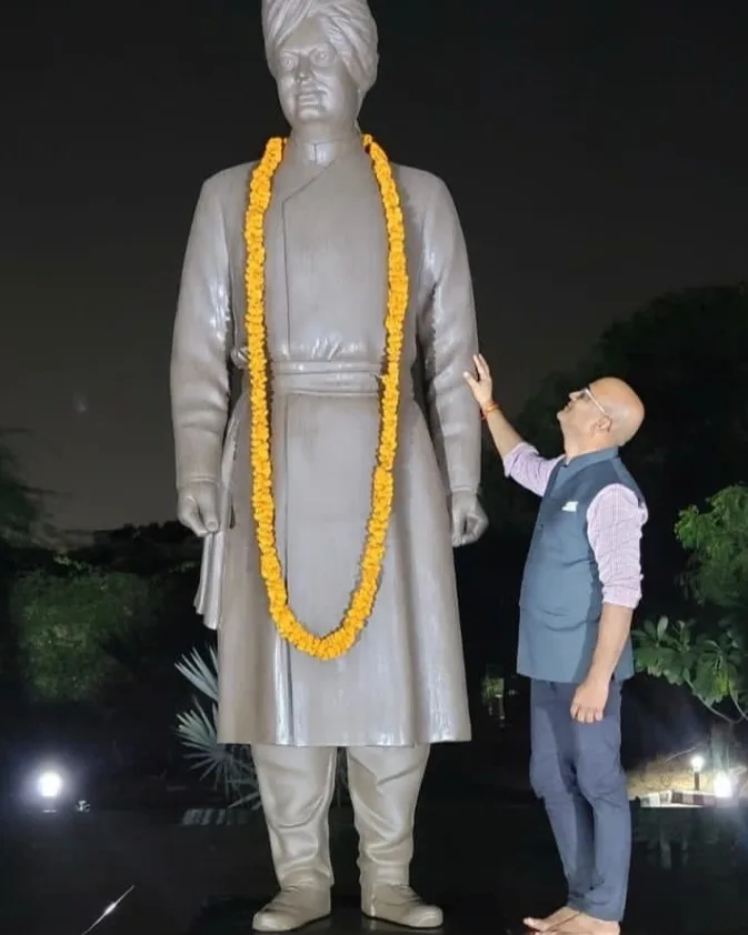 Murtikar Naresh Kumar Kumawat