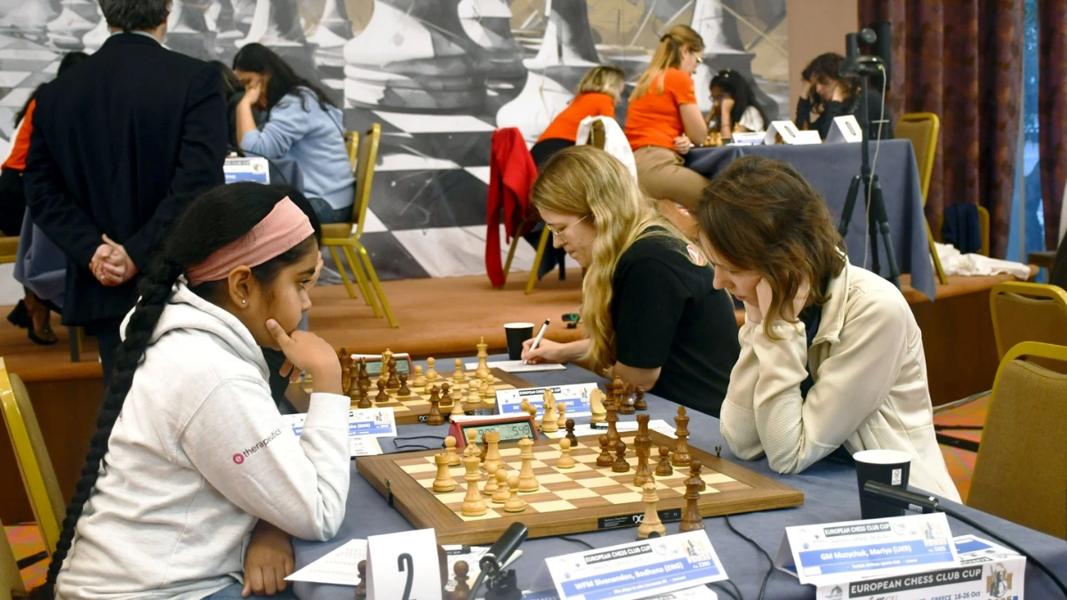 Indian-Origin British Prodigy Bodhana Sivanandan Becomes Youngest to Defeat a World Champion