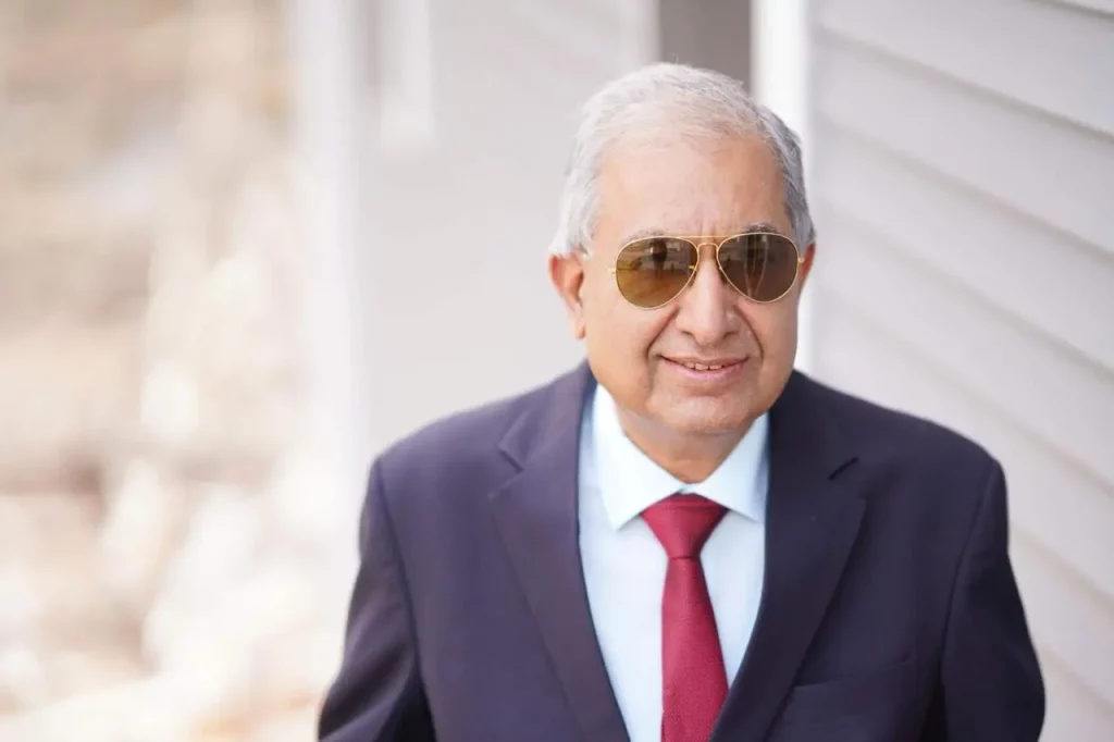 Dr Gopi Chand Khilnani | Pulmonologist 