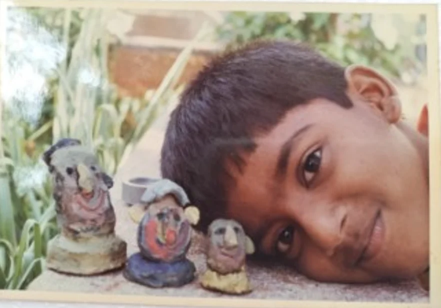 Harsha während seiner Kindheit