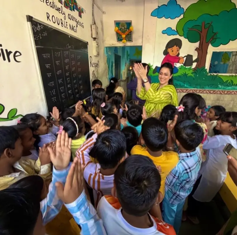 Rouble Nagi with her students