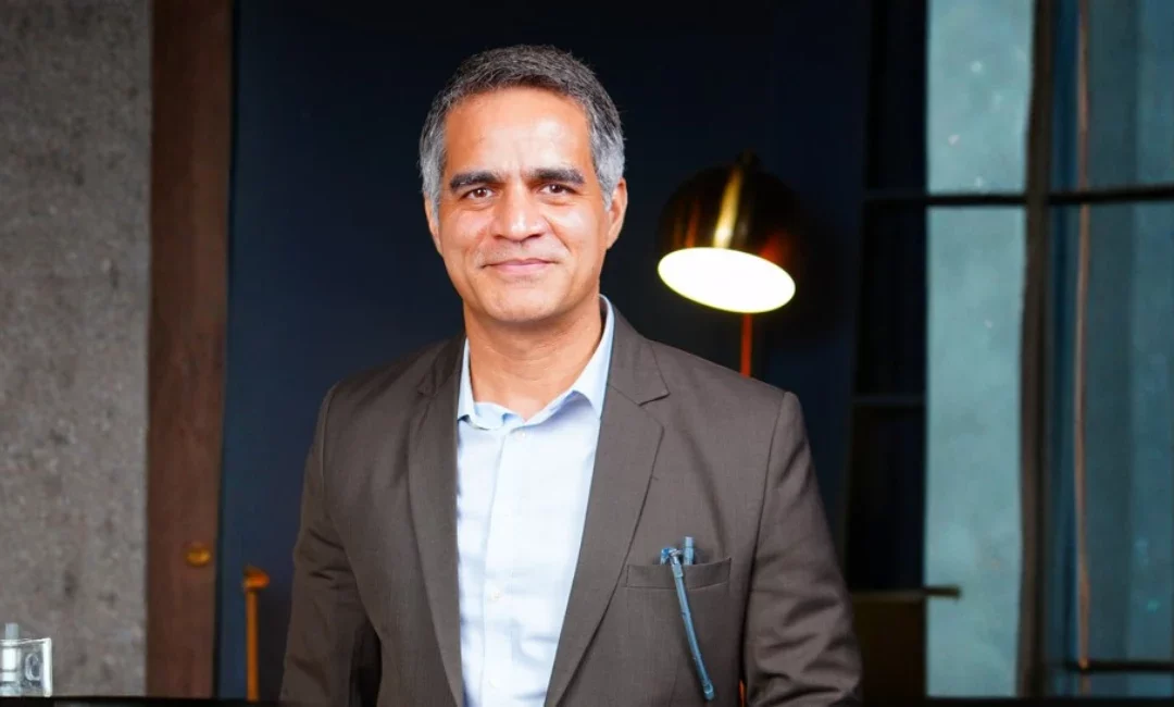 Darius Chinoy: Two novels, twenty comics, a role at the Japan External Trade Organization, and a turn to cinema