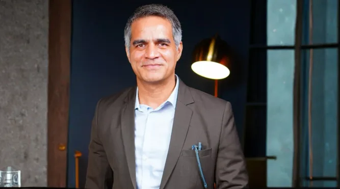 Darius Chinoy | Actor