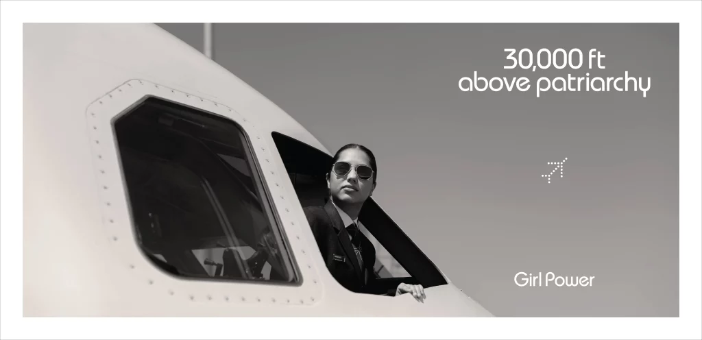 IndiGo_Girl_Power_Metro_station_004