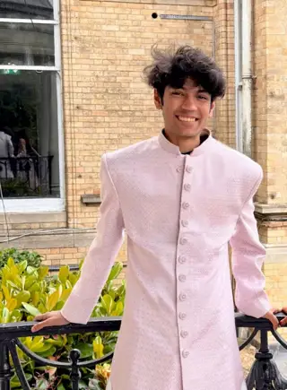 Neev Gulabani_Student at University of London