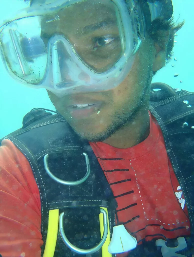Vinod Bondi_Scuba Diver