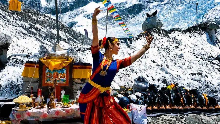 Saanika Shah | Mountaineer