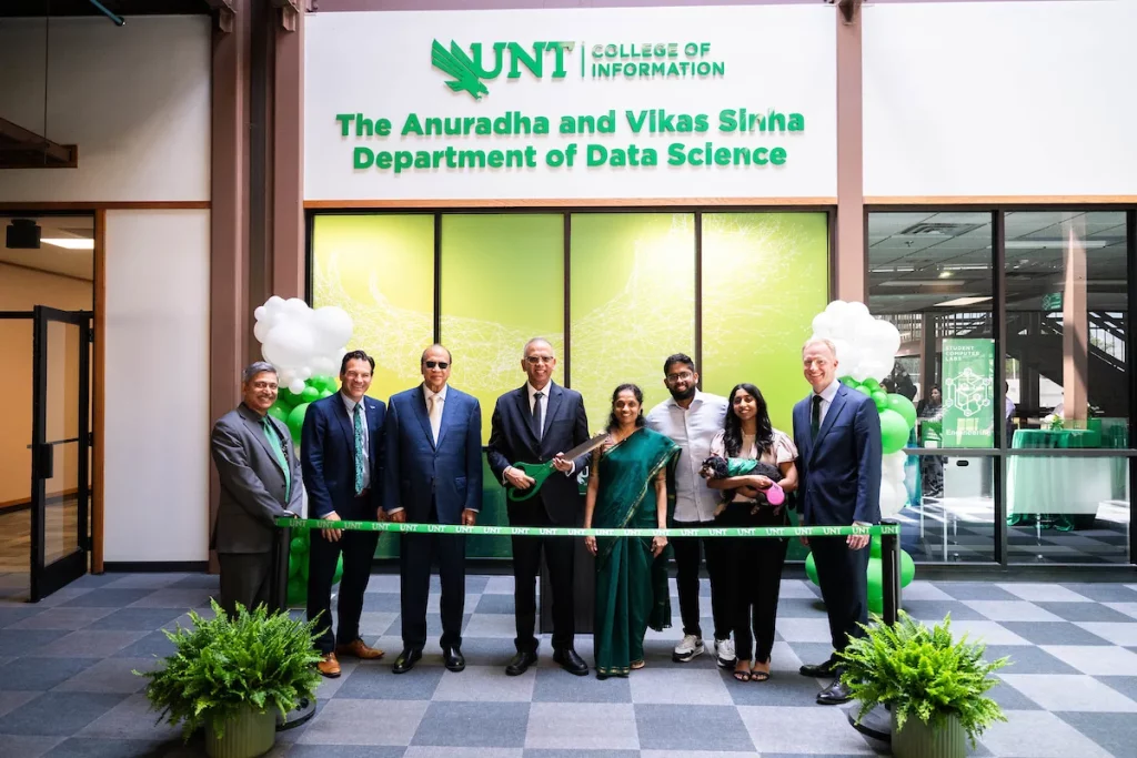 Anuradha_and_Vikas Sinha_Photo Credit_UNT