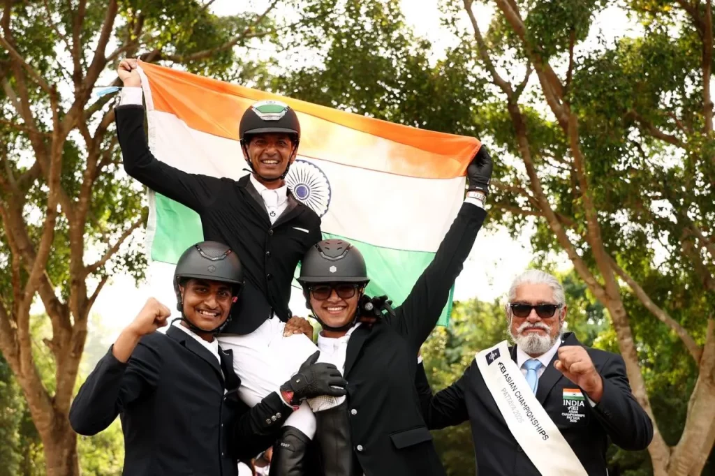 Shashank Singh Kataria and team members representing India